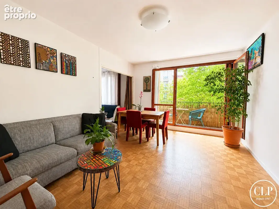 Appartement à FONTENAY-SOUS-BOIS