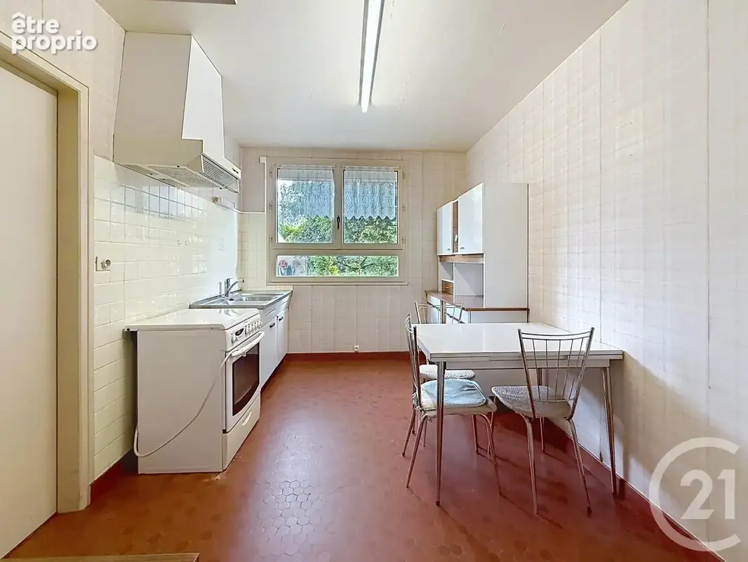 Maison 5 pièces 114 m² à vendre à Chartres (28000) - photo 9