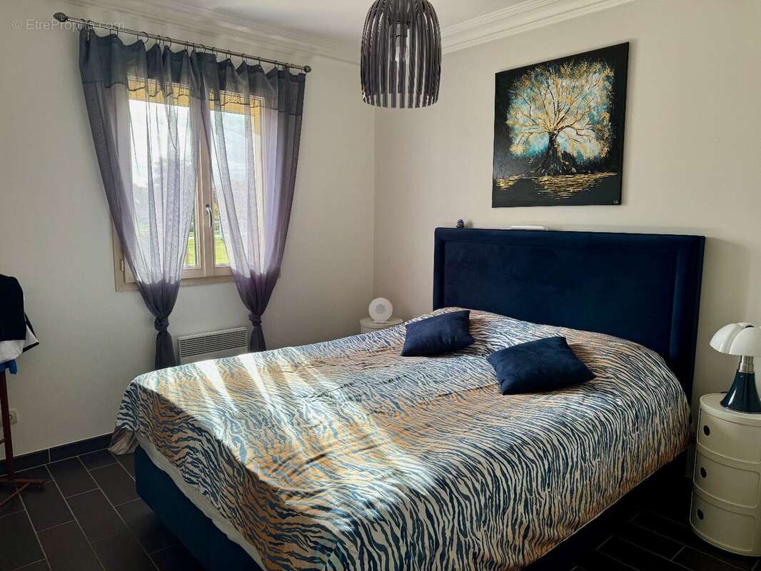 Maison à MOUSSEAUX-SUR-SEINE