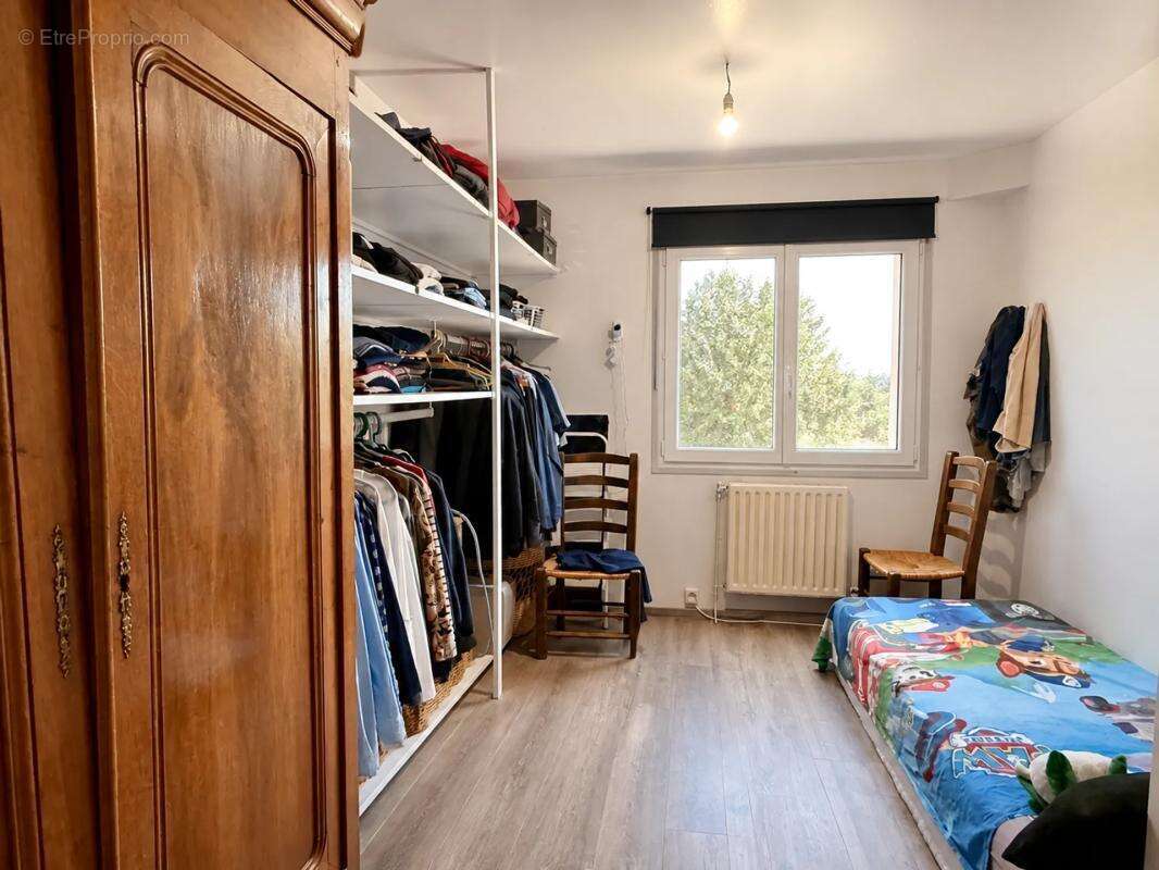 Maison de 7 pièces de 180 m² à Jassans-Riottier - photo 19
