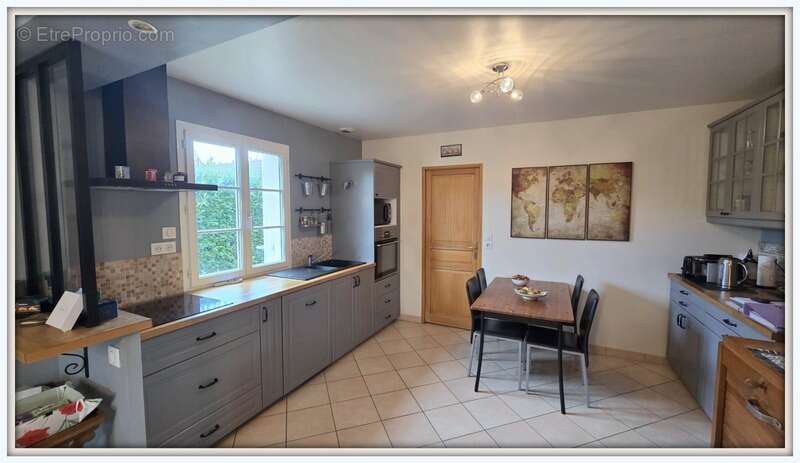 Maison à COURDIMANCHE