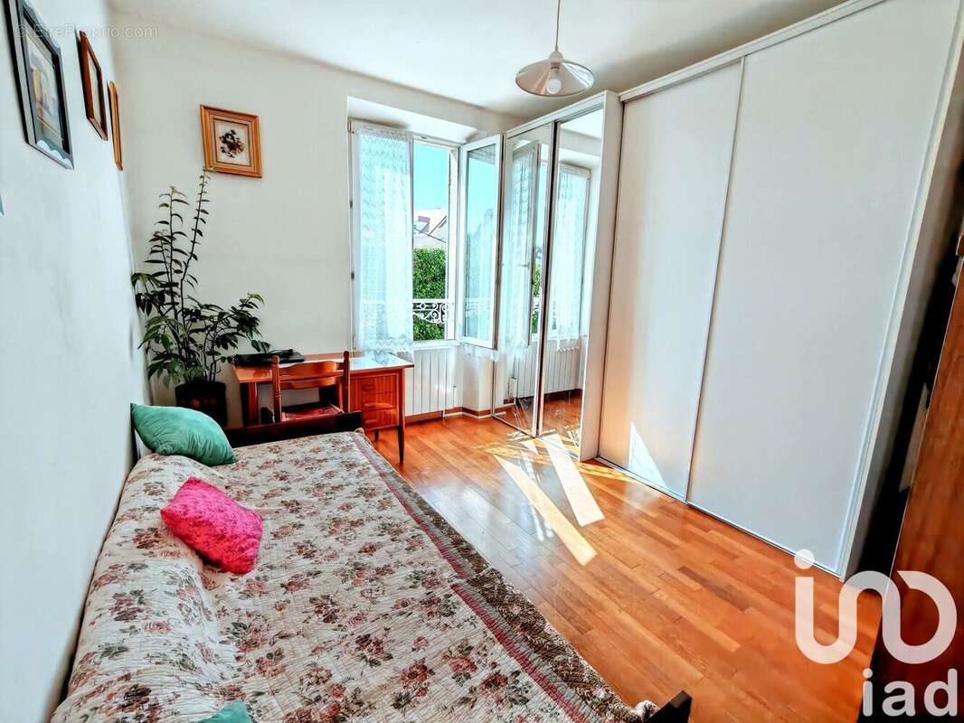 Photo 5 - Maison à DAMMARIE-LES-LYS