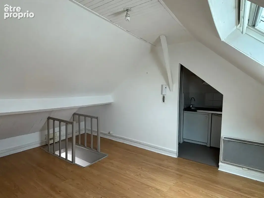 Appartement 1 pièce 12 m² à vendre à Lille (59800) - photo 2