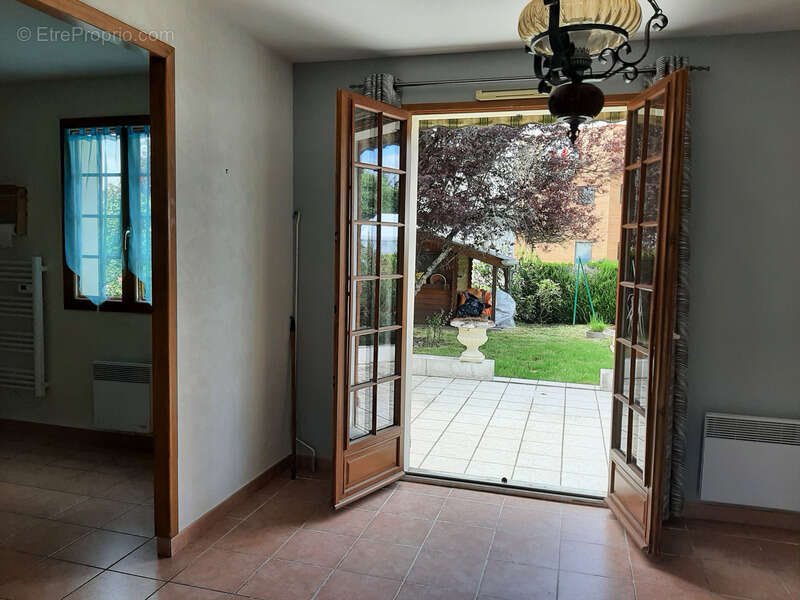 Maison à LUZY