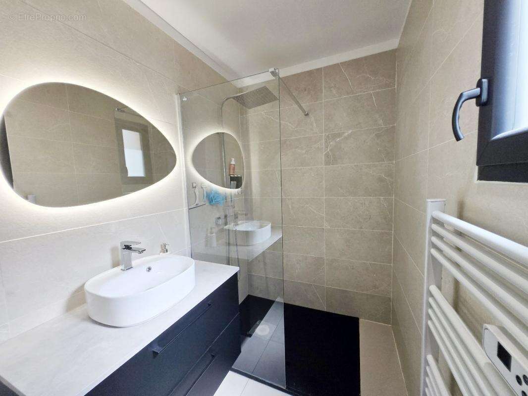 Maison à COLOMBIERS