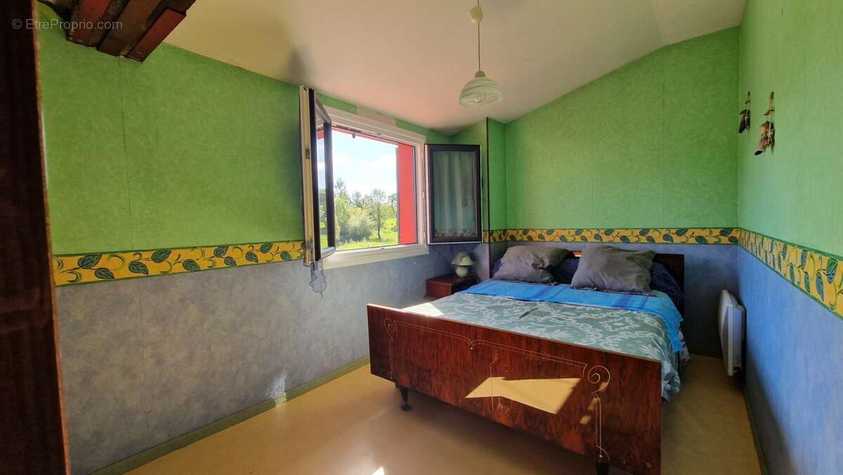 Maison à SAINT-JULIEN-DE-CONCELLES