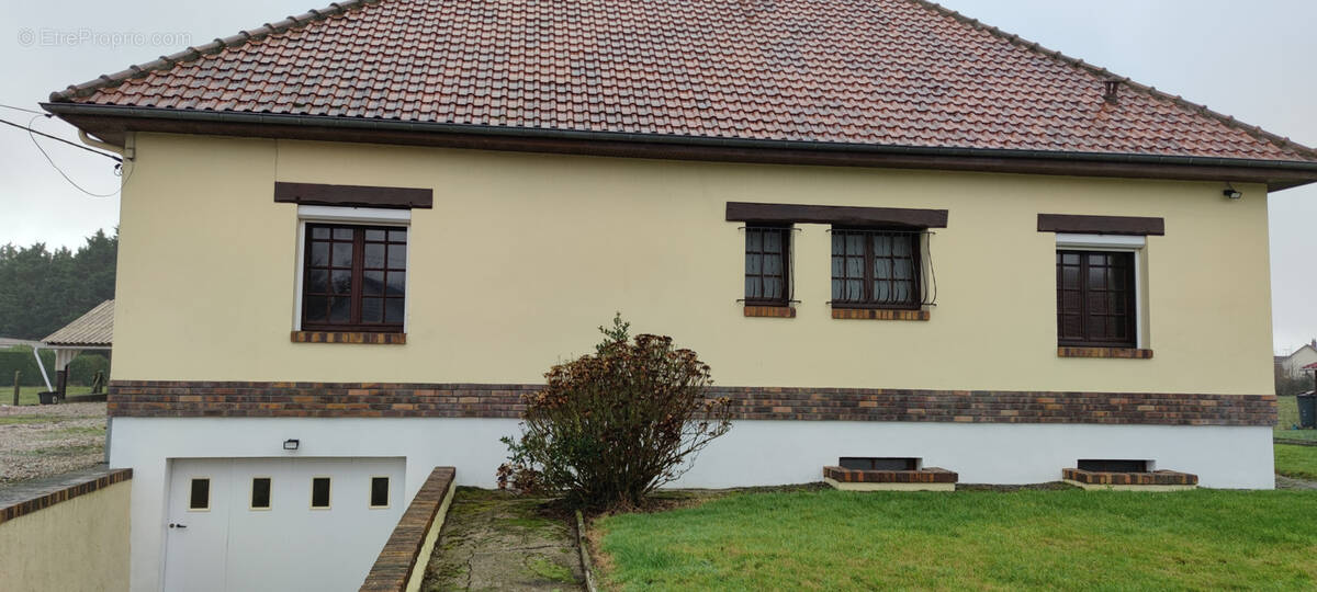 Maison à SAINT-NICOLAS-D'ALIERMONT