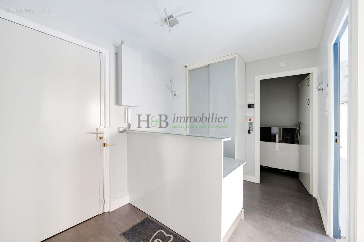Appartement à PARIS-11E