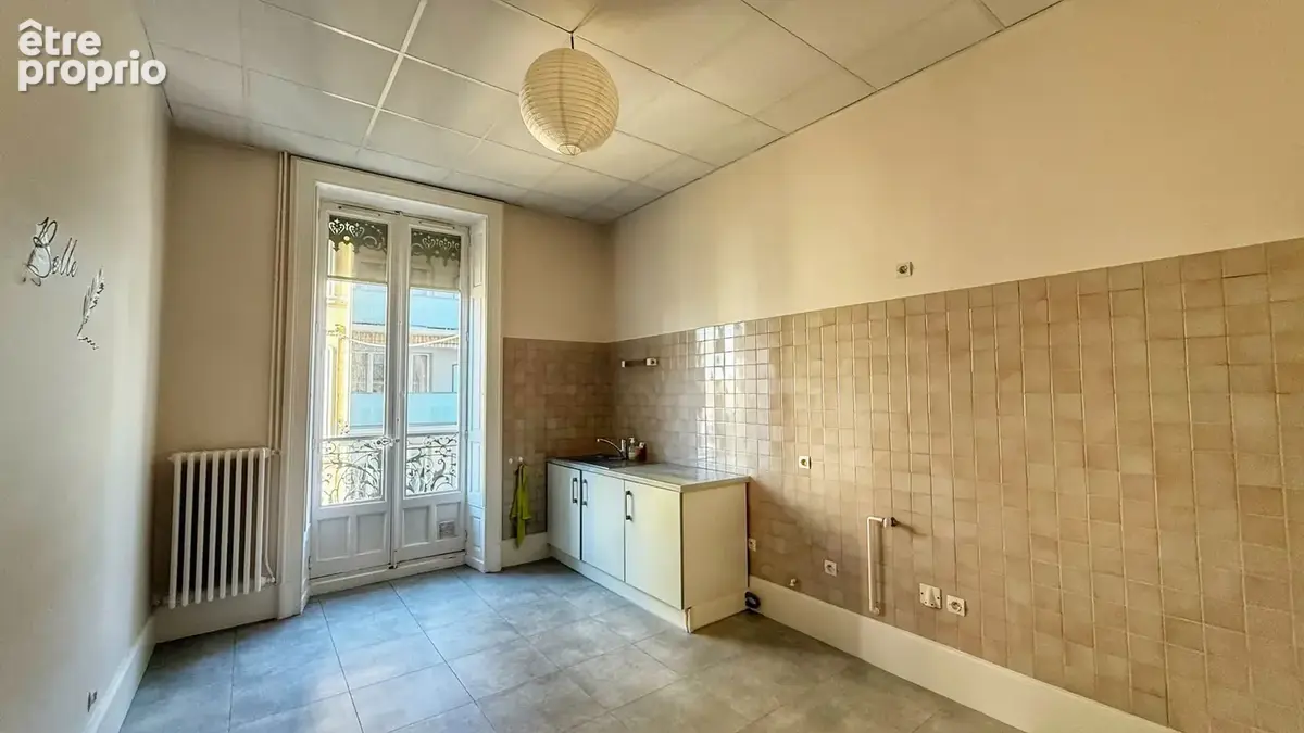 VOIRON - T5- 117 m2 - 7 Balcons - photo 18