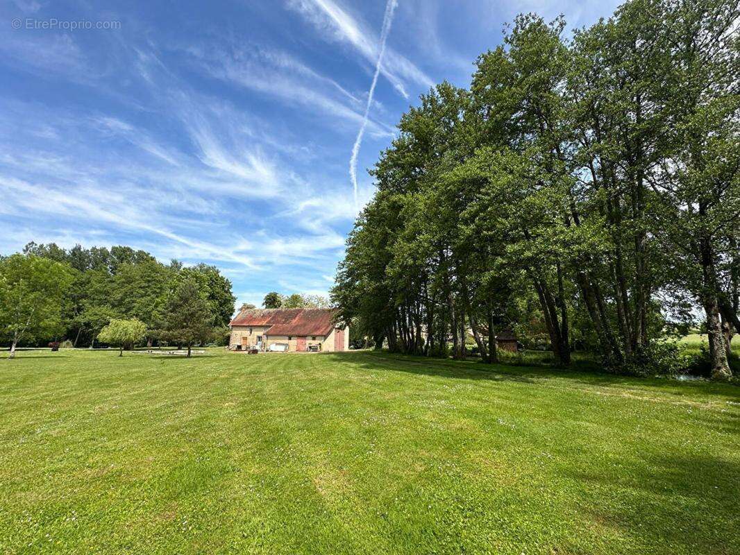Maison à SAINT-GERMAIN-DES-PRES