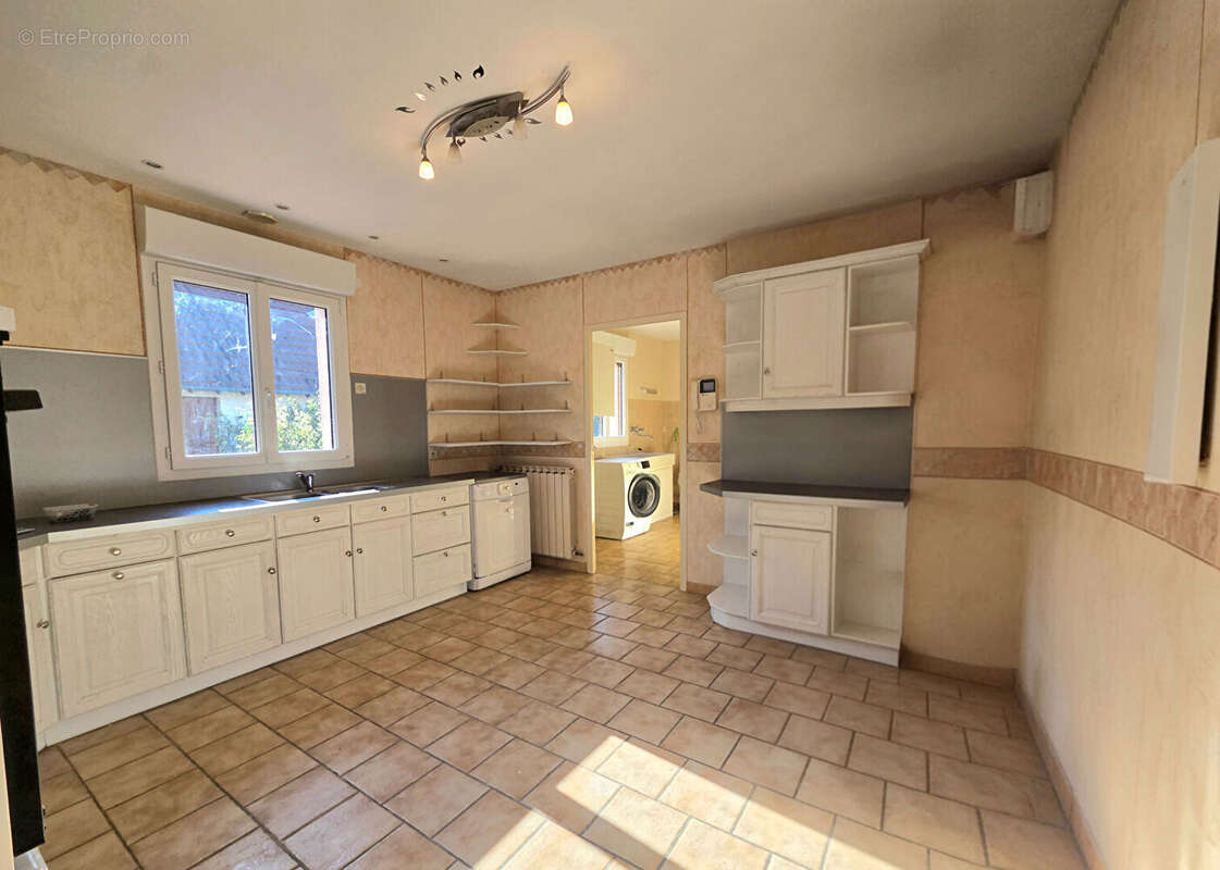 Maison Selles Sur Cher 6 pièce(s) 132 m2 - photo 6