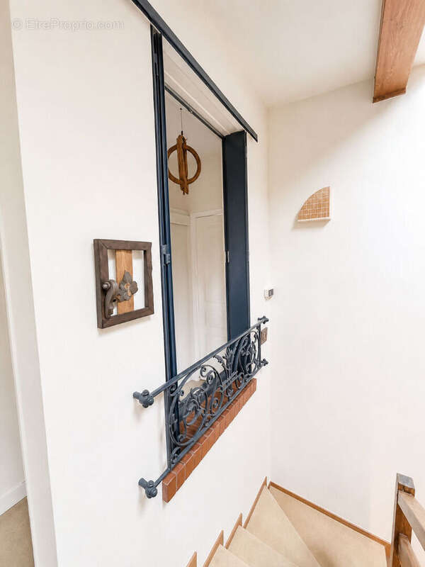 Maison Viroflay 8 pièce(s) 164 m2 - photo 8