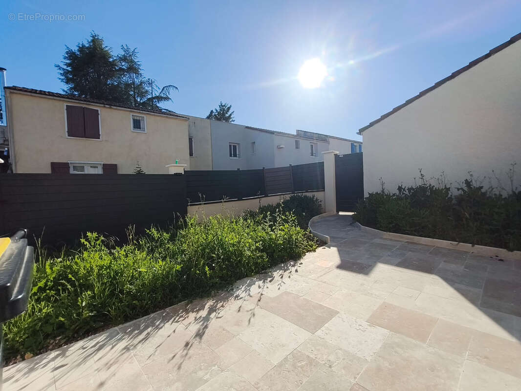 Maison à MONTALIEU-VERCIEU