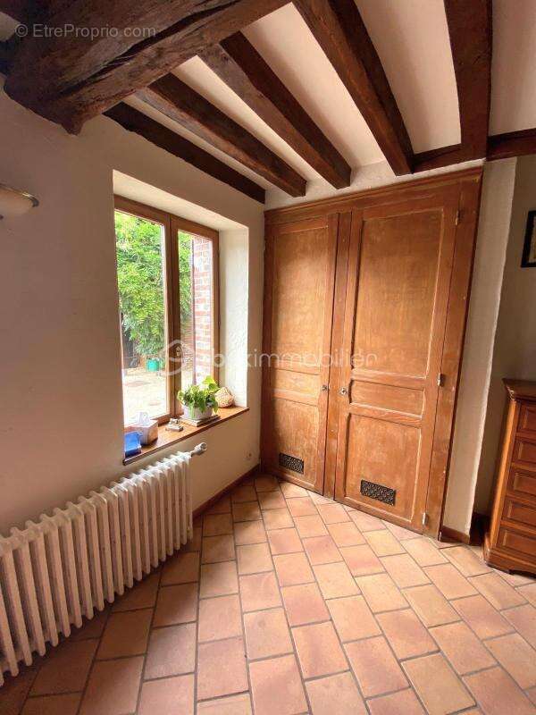Longère de caractère – 160 m² – DPE D – À 15 min de Houdan - photo 6