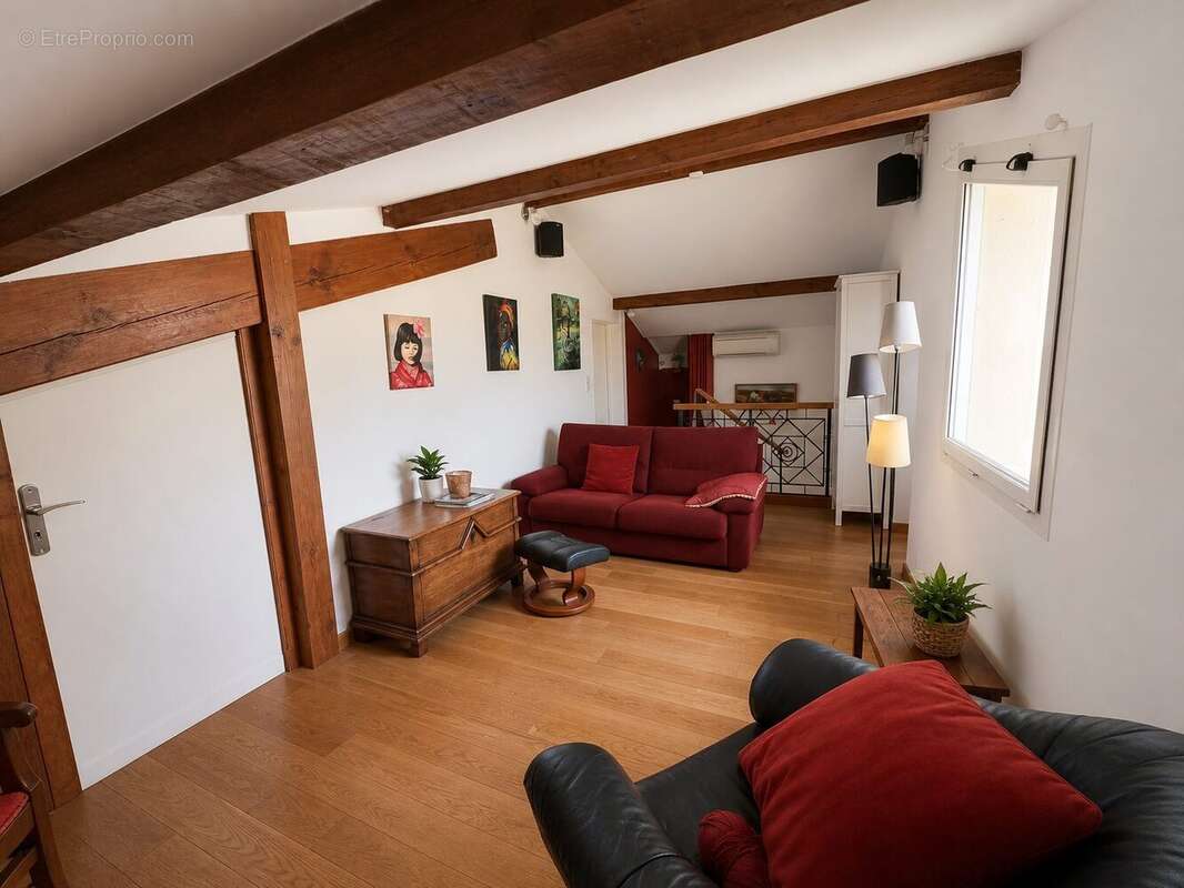Maison à MEILHAN
