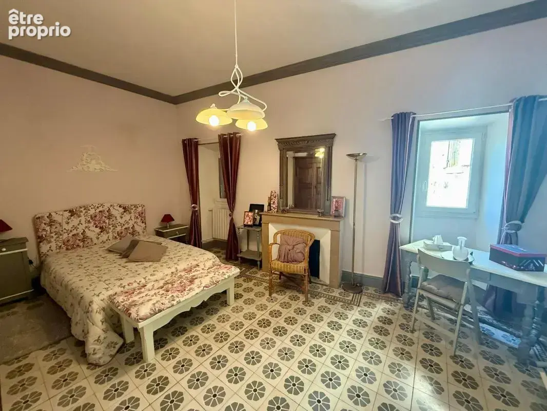 Mas ancien de caractére avec dépendance et terrain attenant - photo 16