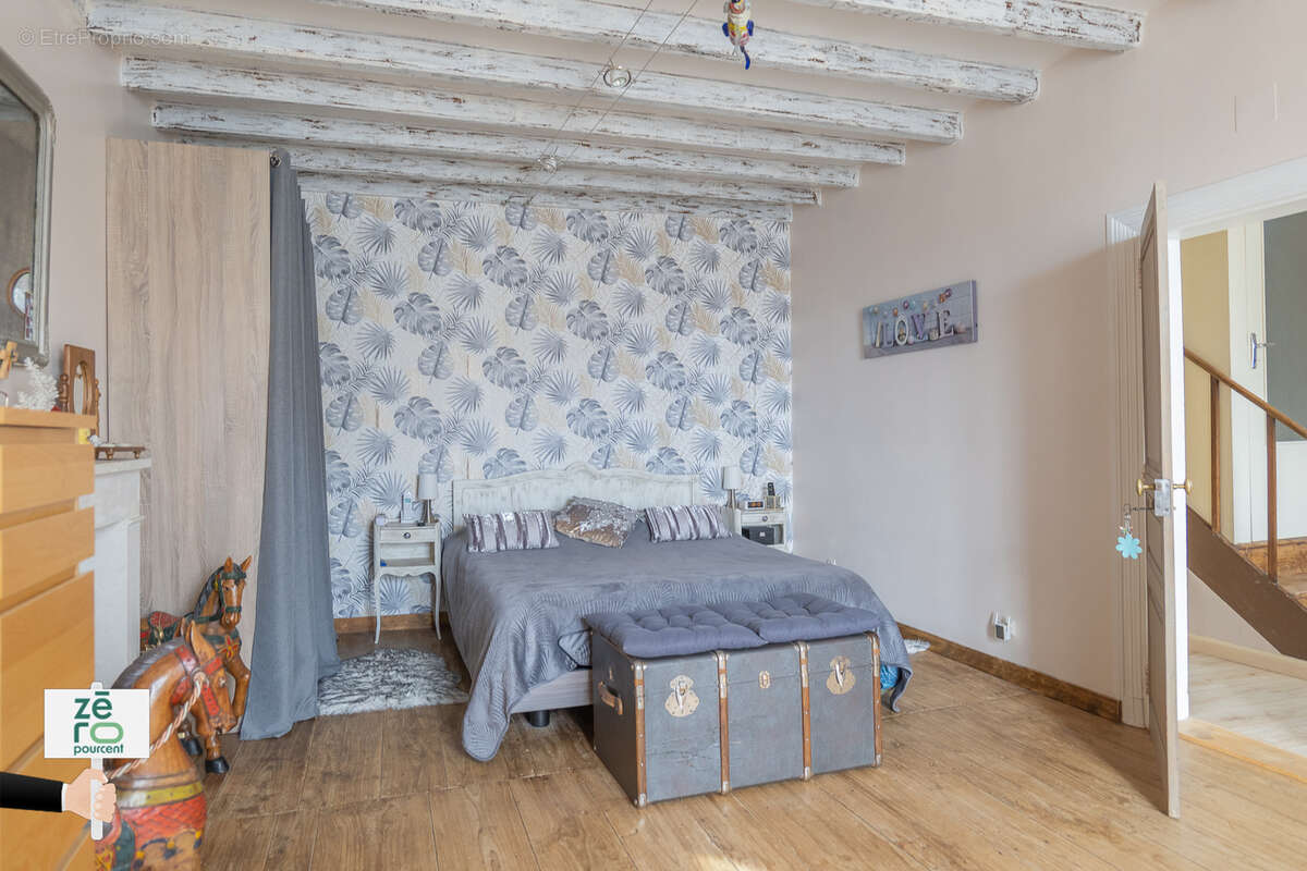 Maison à BOUILLE-COURDAULT