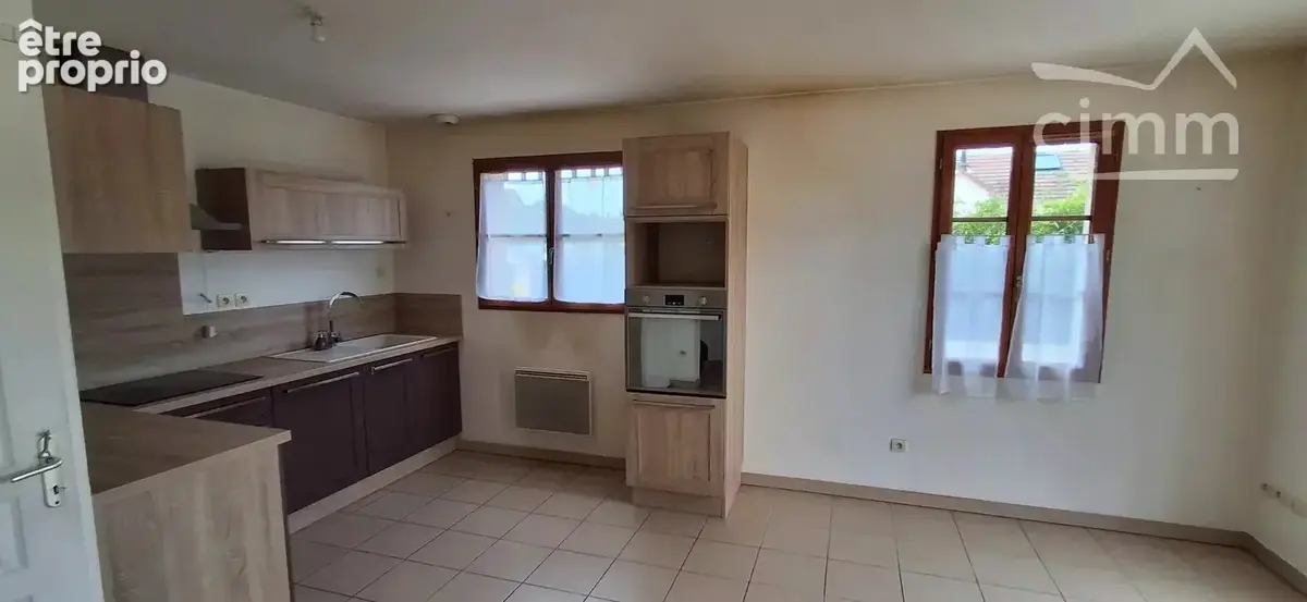A Vendre, BLOIS VIENNE – Maison 2 / 3 chambres avec cour privative et climatisation - photo 4
