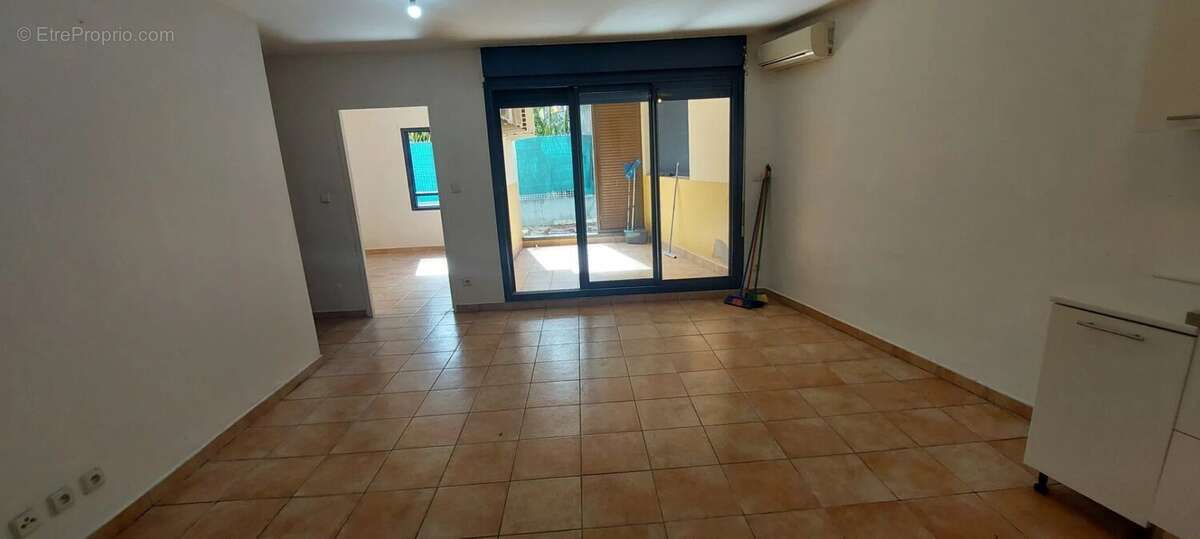 Appartement à SAINT-DENIS