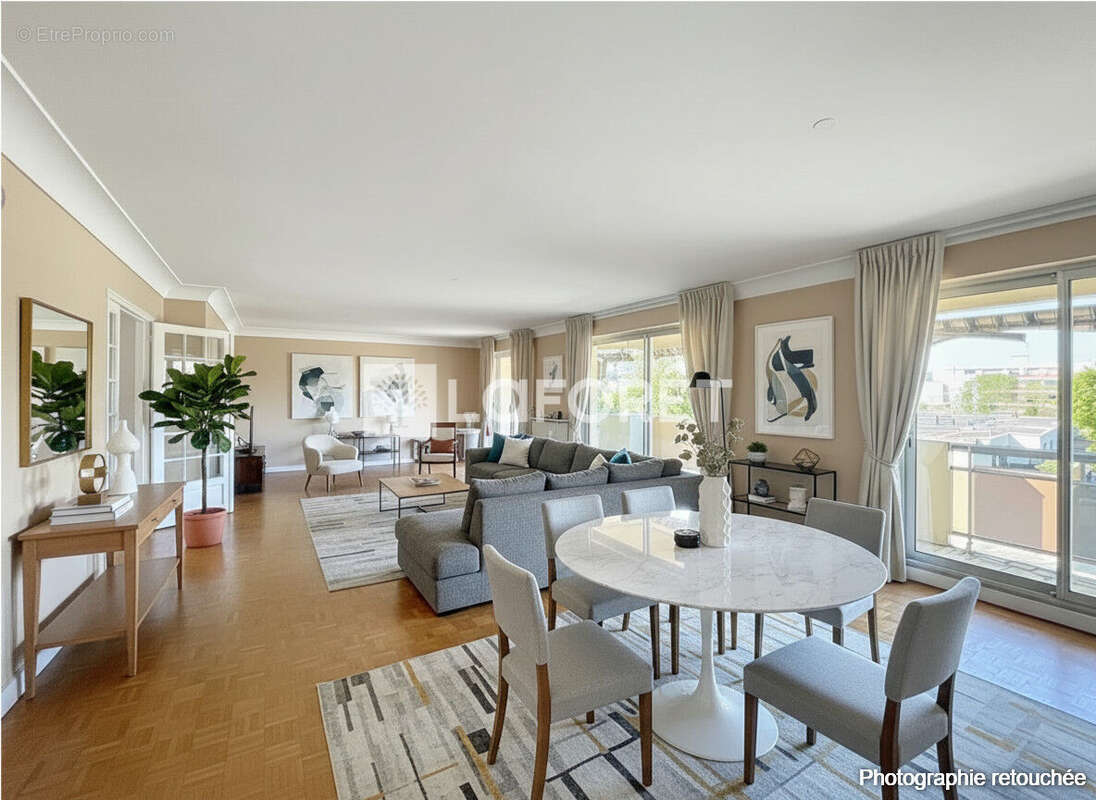 Quartier Stéhelin -  5 pièces - 134m²- 3 chambres - dernier étage ascenseur- Box et parking extérieur - photo 2