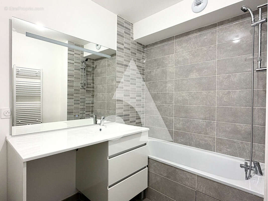 Appartement à ARPAJON