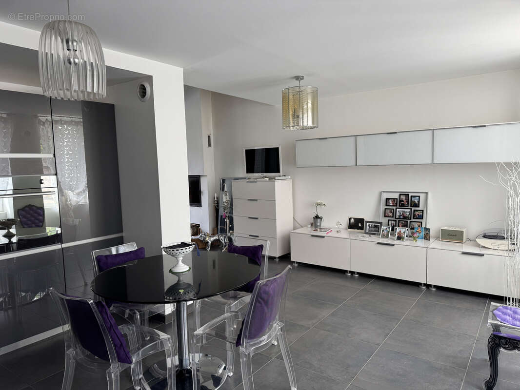 Maison  tres confortable en centre-ville - photo 8