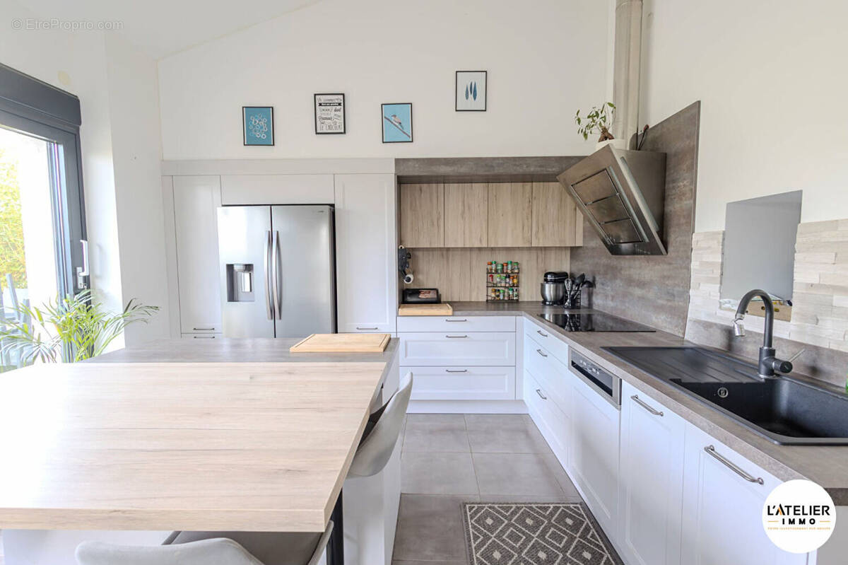 Maison à VELAINE-SOUS-AMANCE