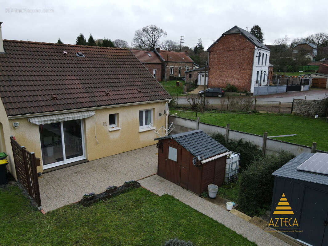 Maison à HONNECOURT-SUR-ESCAUT