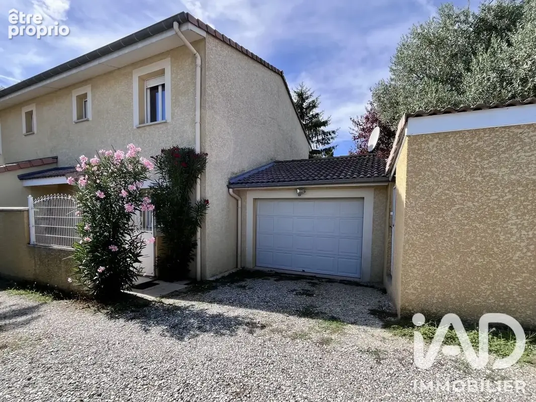 Photo 1 - Maison à CHANTEMERLE-LES-BLES