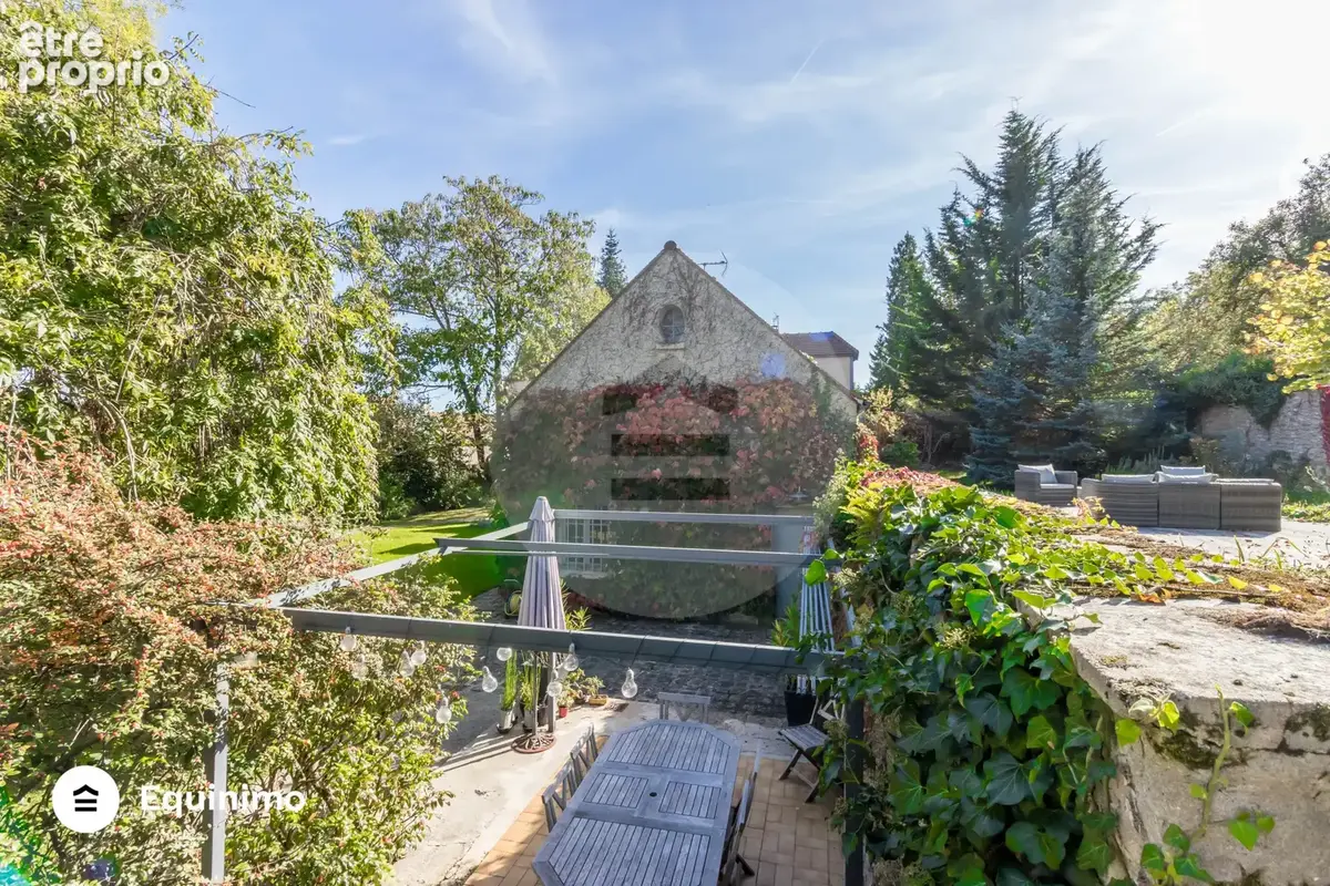 Maison familiale 9 pièces 6 chambres de 295m2 située dans un environnement arboré avec terrasse, jardin et gar - photo 25