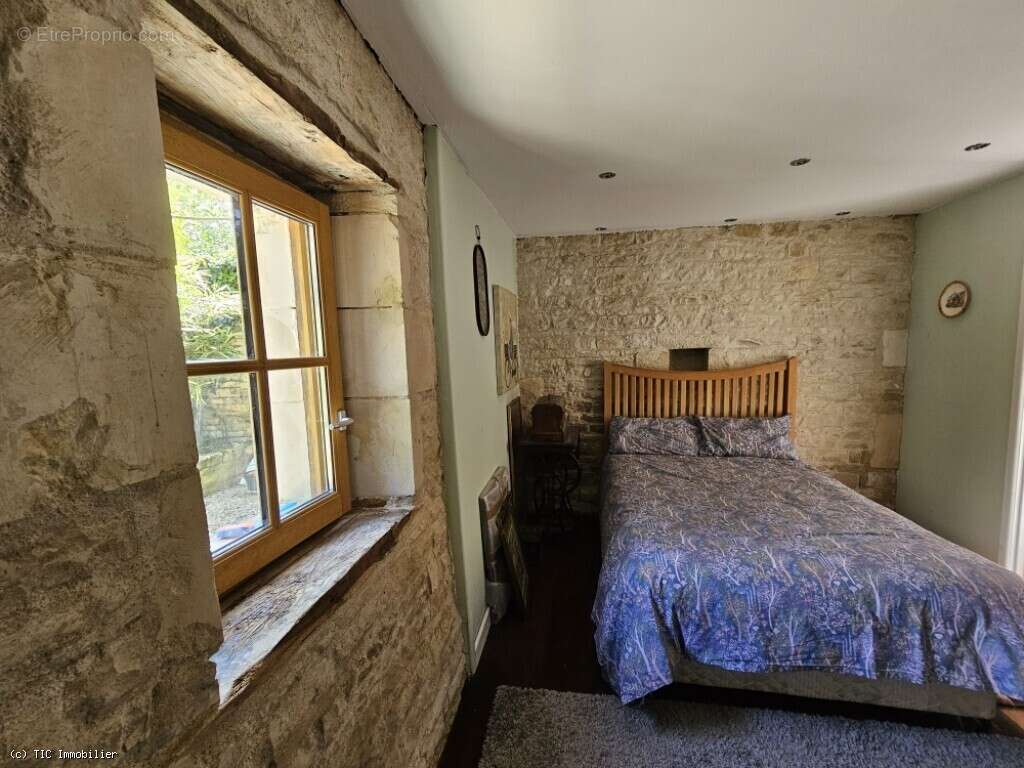 Maison à VILLEFAGNAN