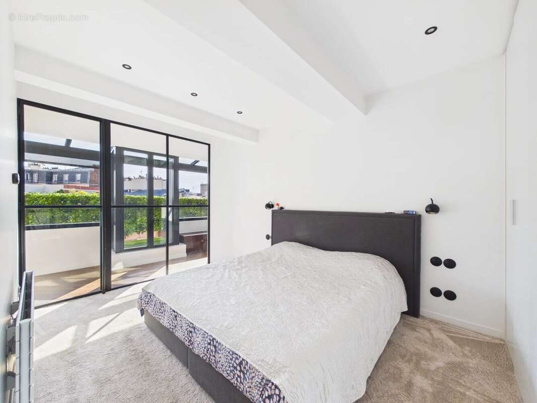 Appartement à PARIS-19E