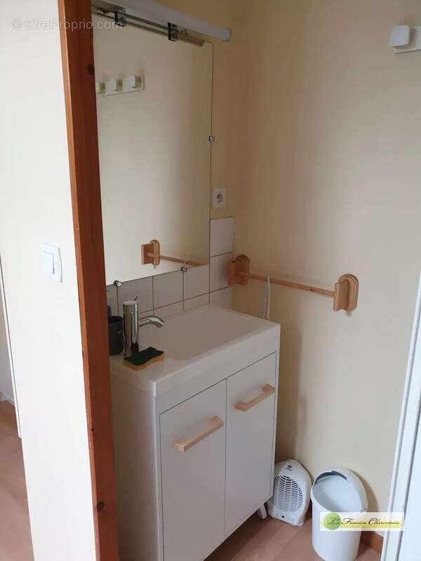 Appartement à SAINT-YRIEIX-SUR-CHARENTE
