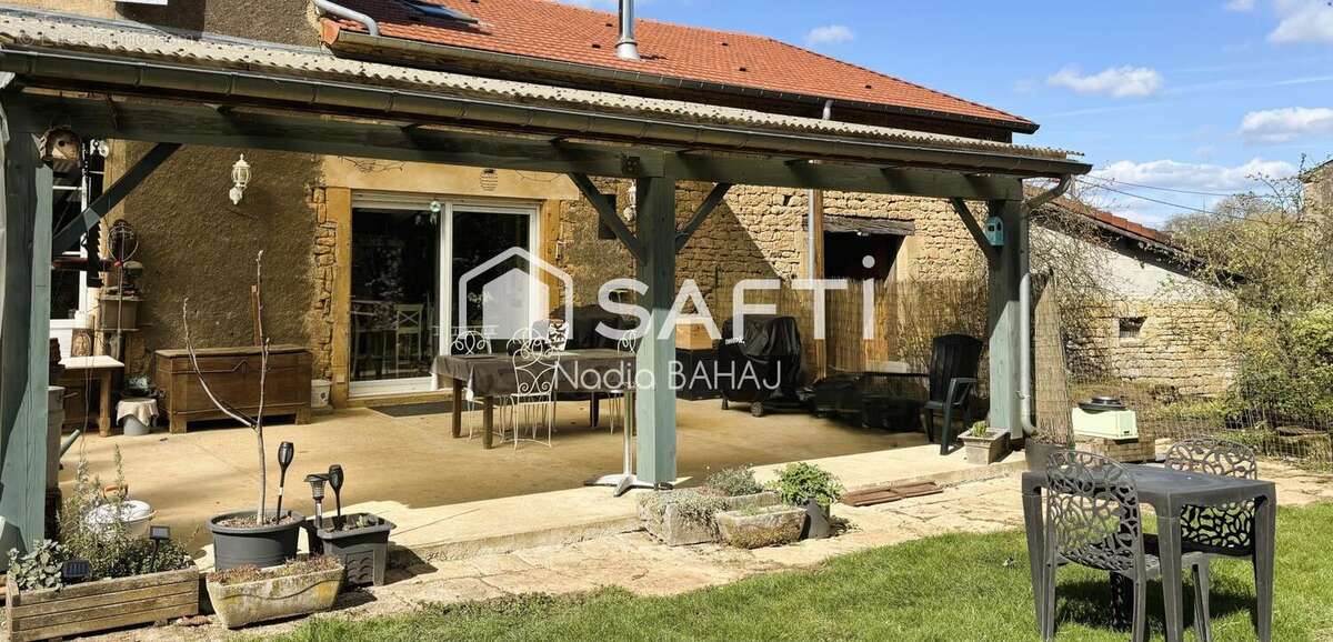 Photo 8 - Maison à VILLECLOYE