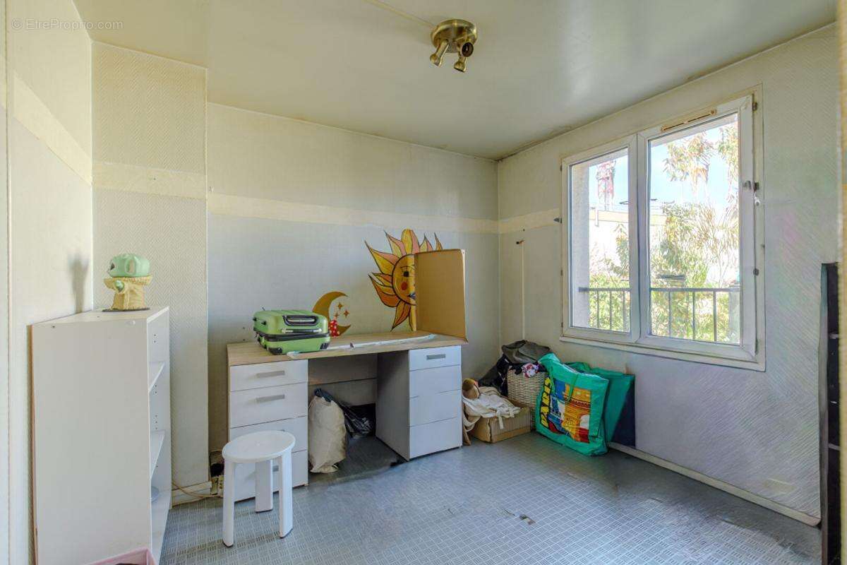 Maison à LES MUREAUX