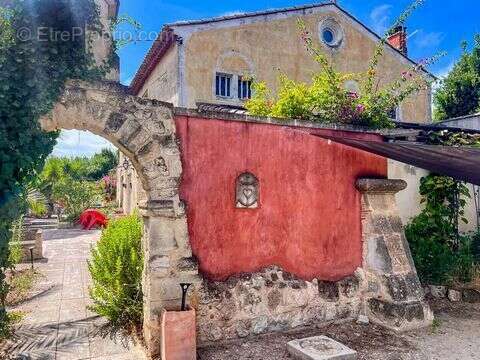Maison à ARLES