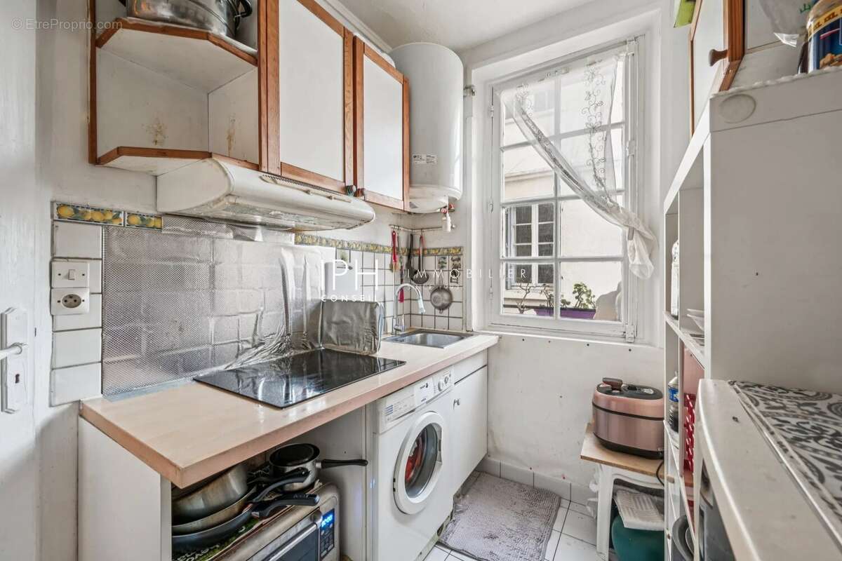 Appartement à COURBEVOIE