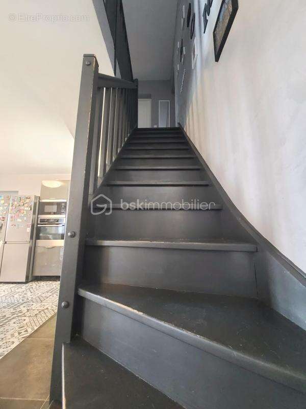 Maison à EVRY-GREGY-SUR-YERRE