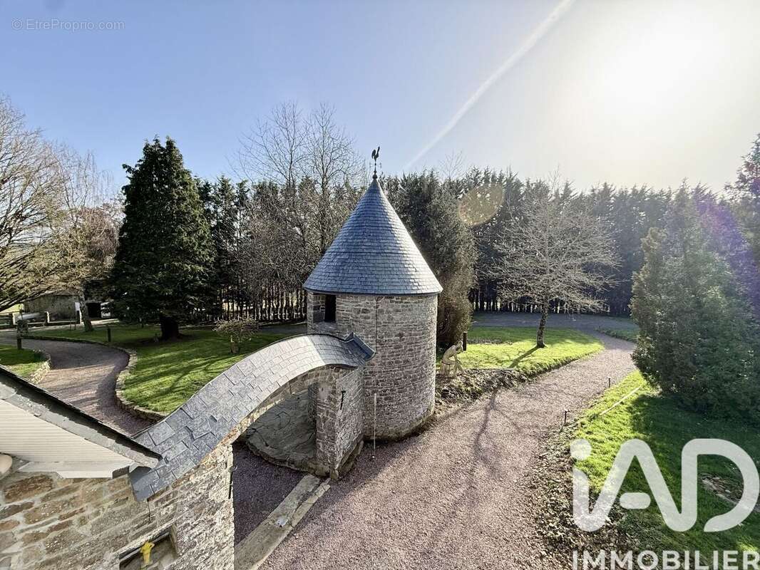 Maison 331 m² à Villebaudon  - photo 5