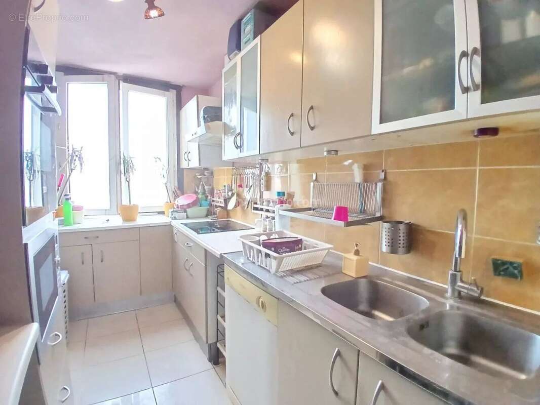 Appartement à VILLENEUVE-SAINT-GEORGES