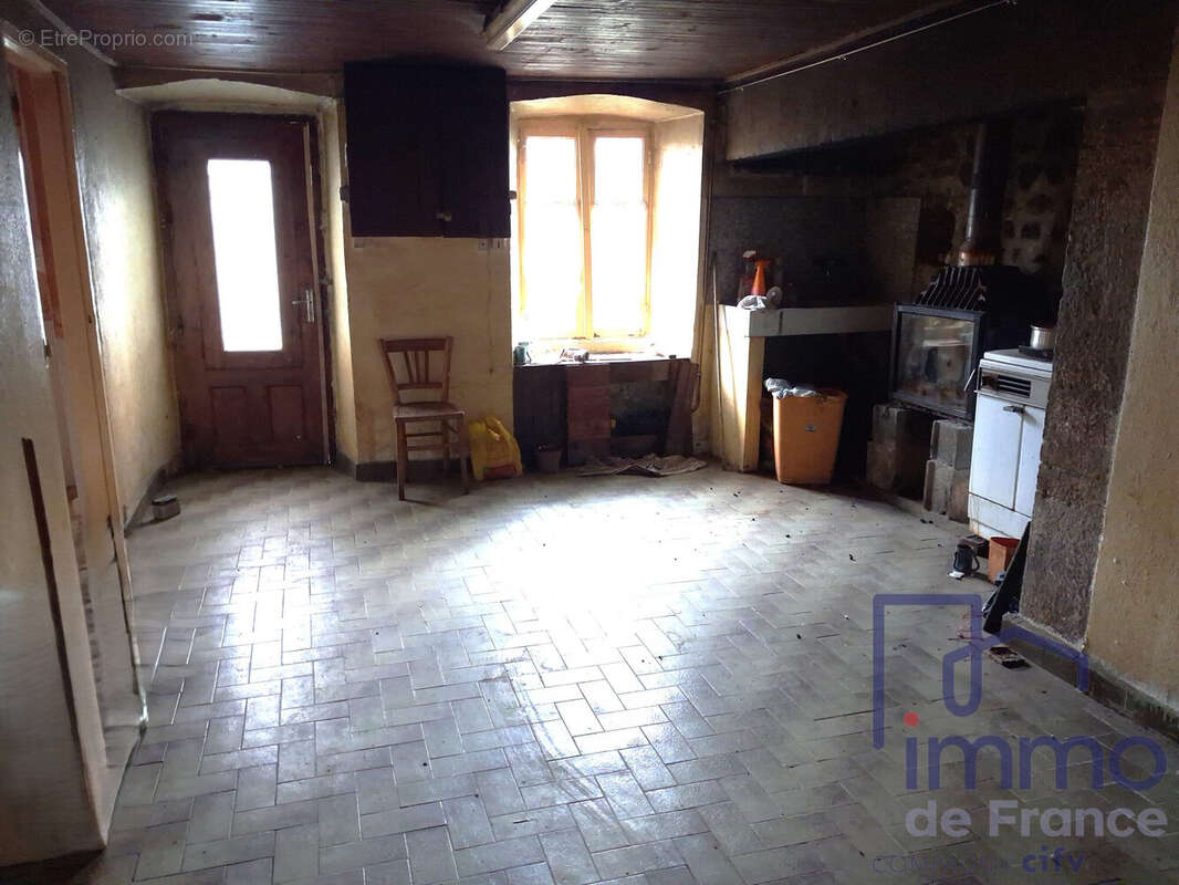 Maison 67 m² à Le Puy-En-Velay  - photo 8