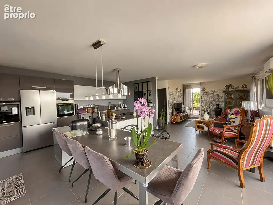 BRUGES -  Appartement T4 d'exception avec terrasse de plus de 110m² et deux parkings - photo 5