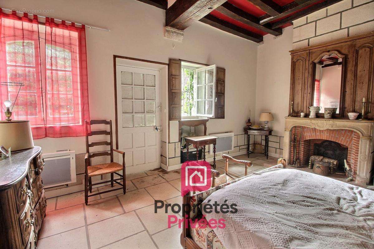 A 30 mn de fontainebleau et 1h de paris - a vendre  ancien moulin - exceptionnel clos gatinais en pierre, dependances sur 12 hec - photo 11