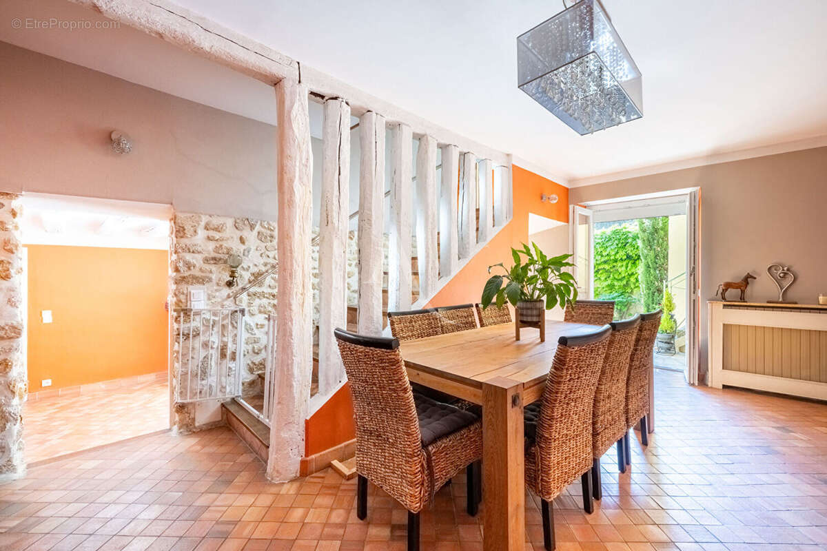 Hardricourt - 8 pièce(s) - 186 m² - 5 chambres - photo 5