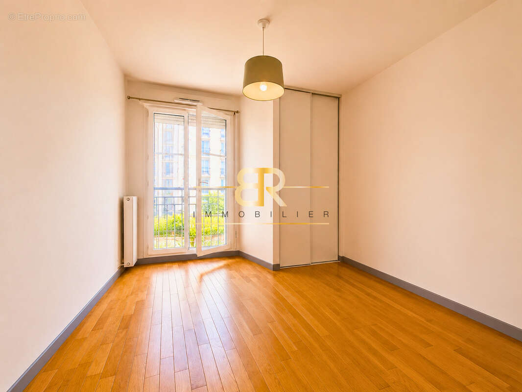 Appartement à MAISONS-ALFORT