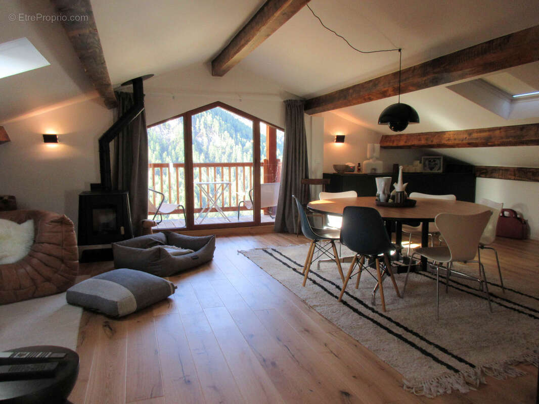 Appartement à SAINT-VERAN