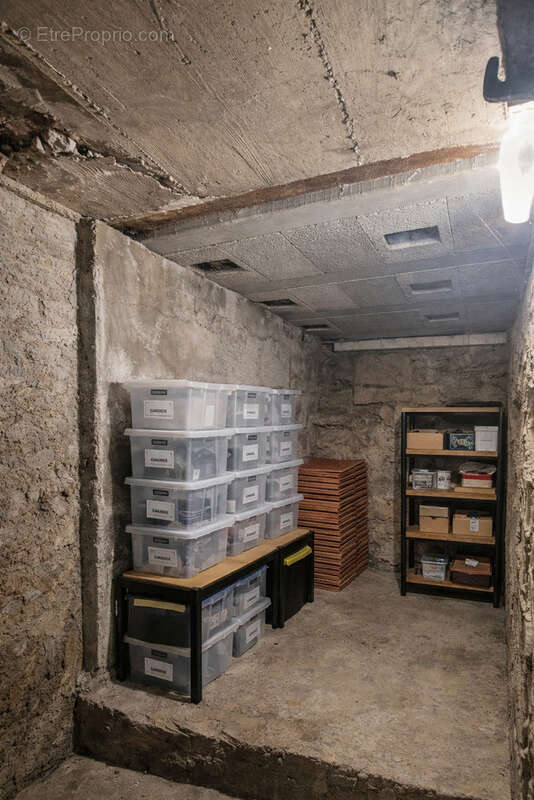 Appartement à MOUXY