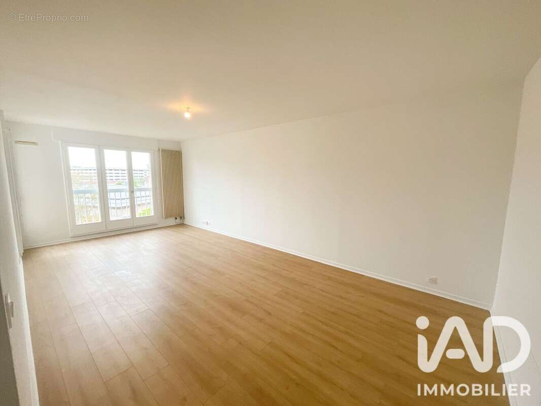 Photo 3 - Appartement à POISSY