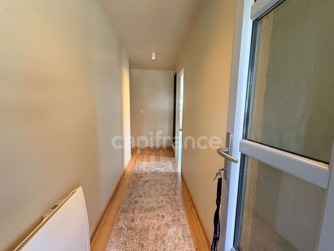  Belle villa de 181 m2 avec deux appartements indépendants - photo 14