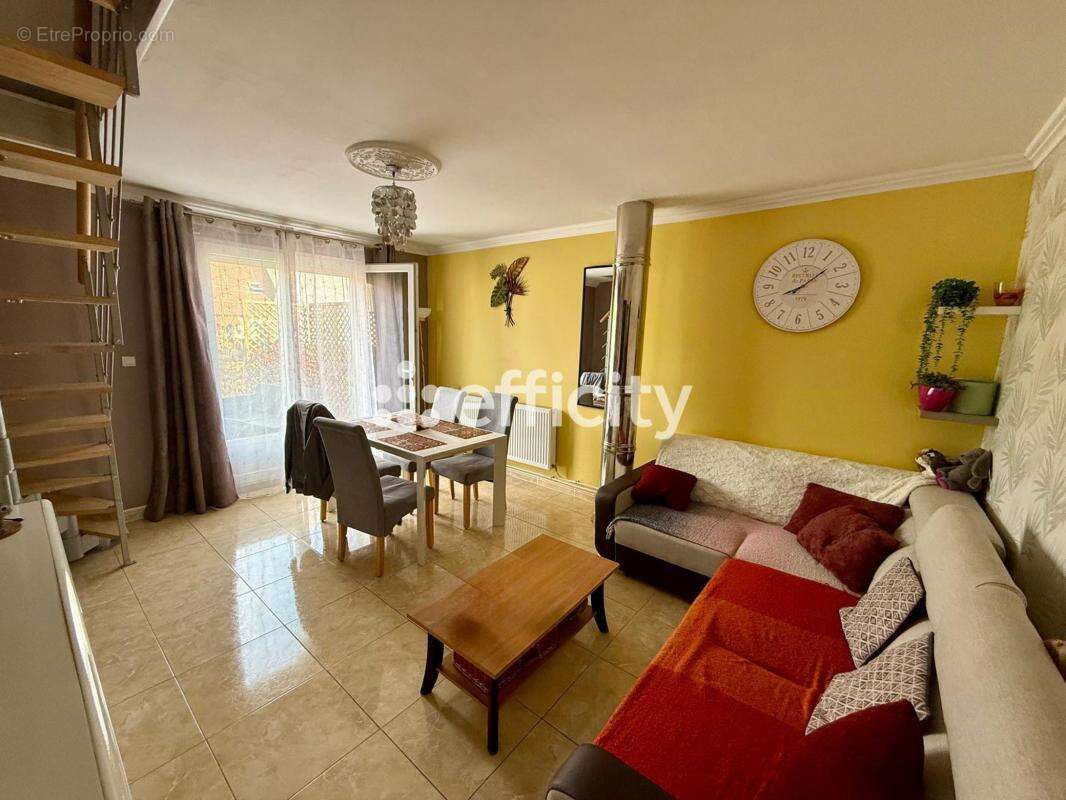 Maison 65 m² à Nogent-Sur-Oise  - photo 2